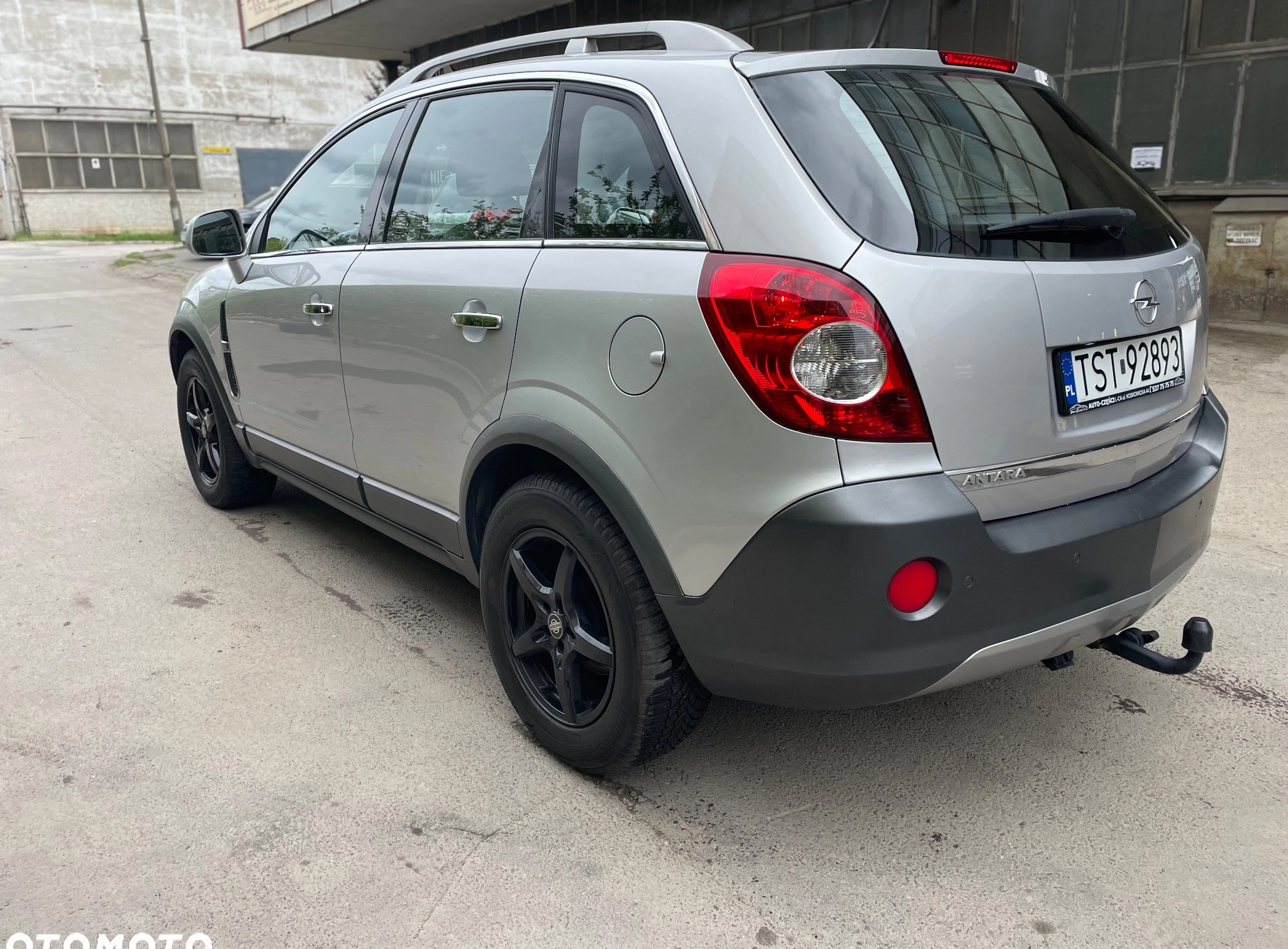 Opel Antara cena 19999 przebieg: 207000, rok produkcji 2007 z Starachowice małe 154